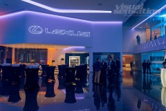 Linearny-mapping-laserowy-laserowy-logotyp-oswietlenie-architektoniczne-Toyota-Lexus-Poznan_62