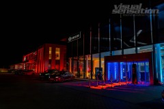 Linearny-mapping-laserowy-laserowy-logotyp-oswietlenie-architektoniczne-Toyota-Lexus-Poznan_67